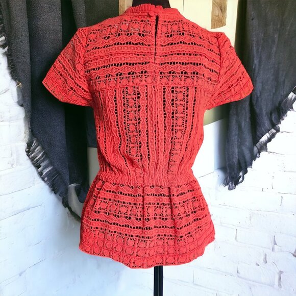 NWOT CAROLINA K ANTHROPOLOGIE ( S ) "Bernice" Coral Lace Eyelet Peplum Top - Picture 4 of 7
